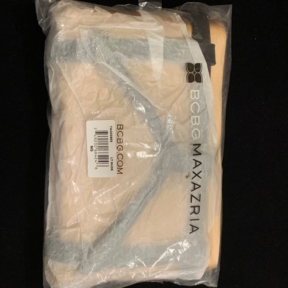 BCBGMAXAZRIA Bondi Satin Harness Clutch In LT Nude - Picture 4 of 4